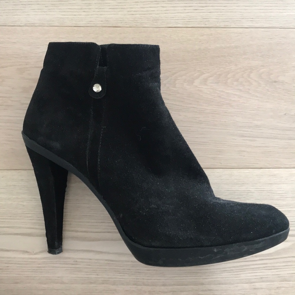 Suede Stuart Weitzman booties